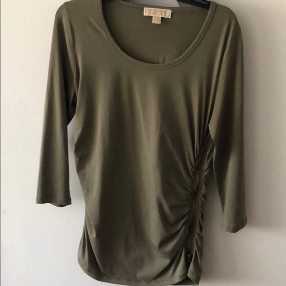 michael kors t shirt olive